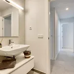 Mesas Modern With Pool In Apartmán *