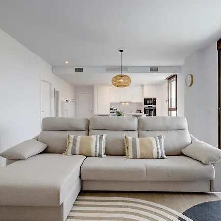 דירה Mesas Modern With Pool In